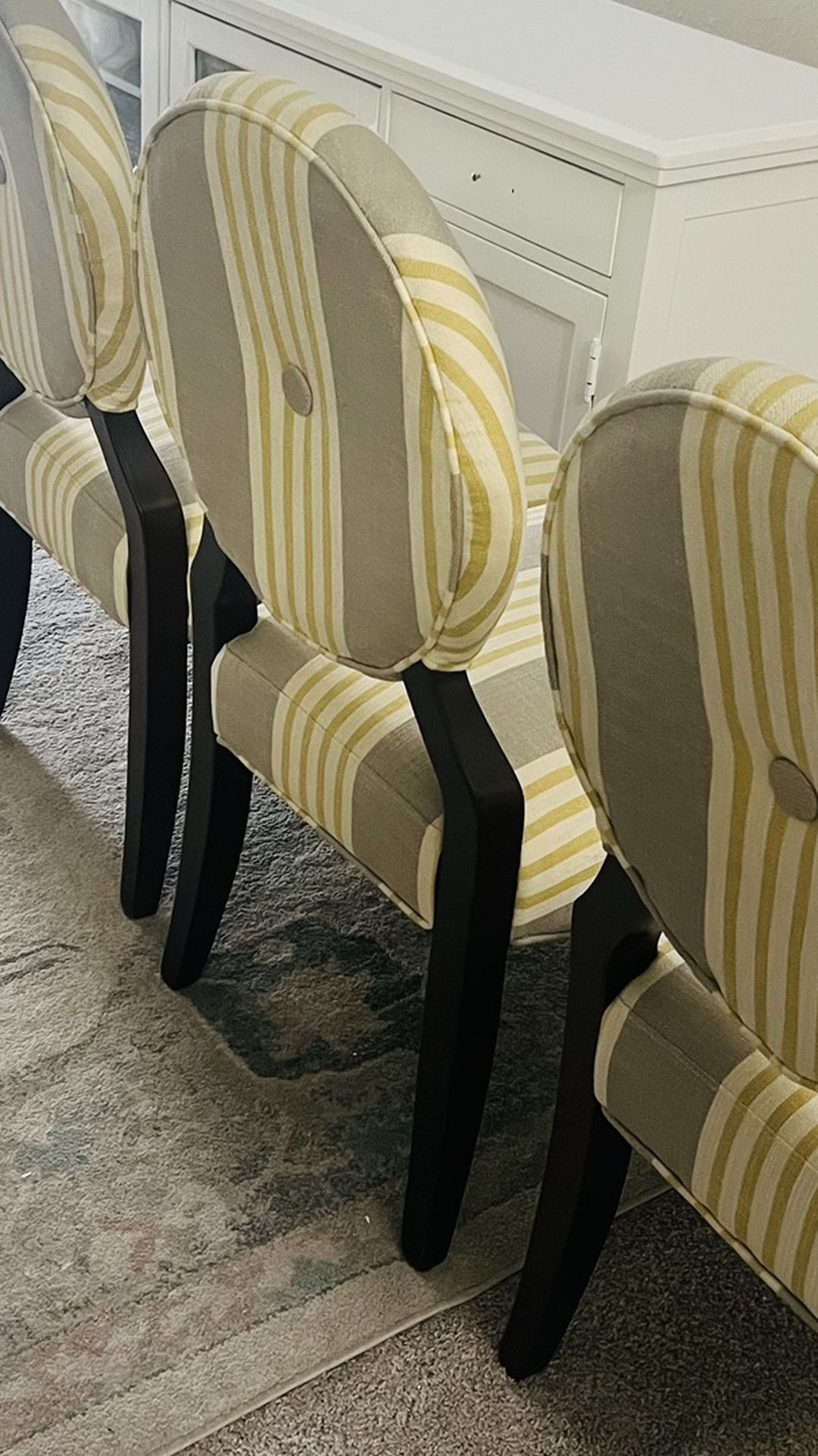 4 Dining Chairs