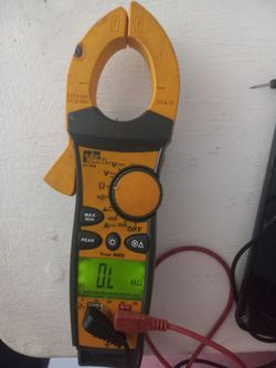 Ideal multimeter 61-768-600 volts
