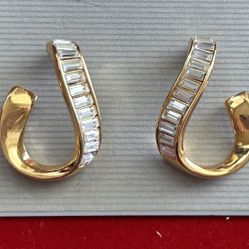 Swarovski Swan Signed Baguette Crystal Hoop Earrings. 