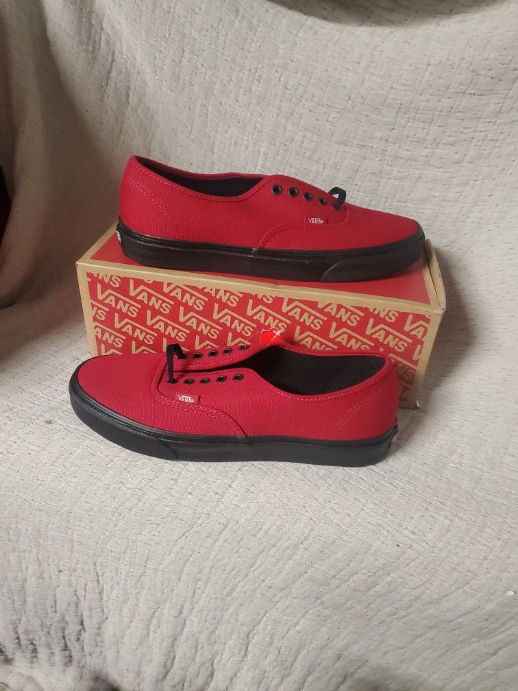 New Vans Footwear Size 11.0 