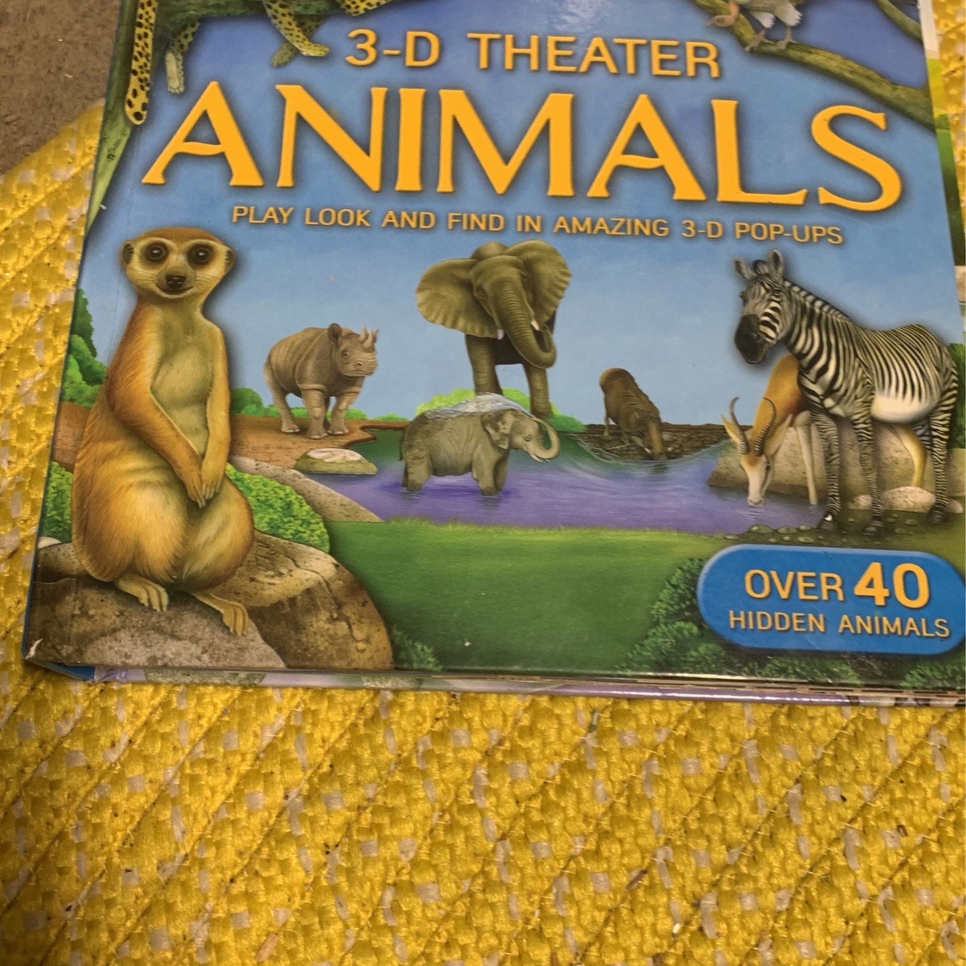 3-D THEATER ANIMALS