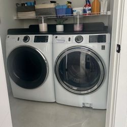 GE Washer And Dryer 