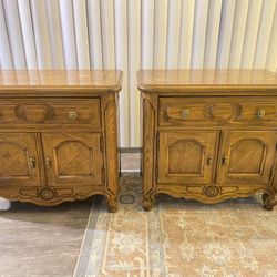 Thomasville French Carved Large Nightstands Bedside End Tables 