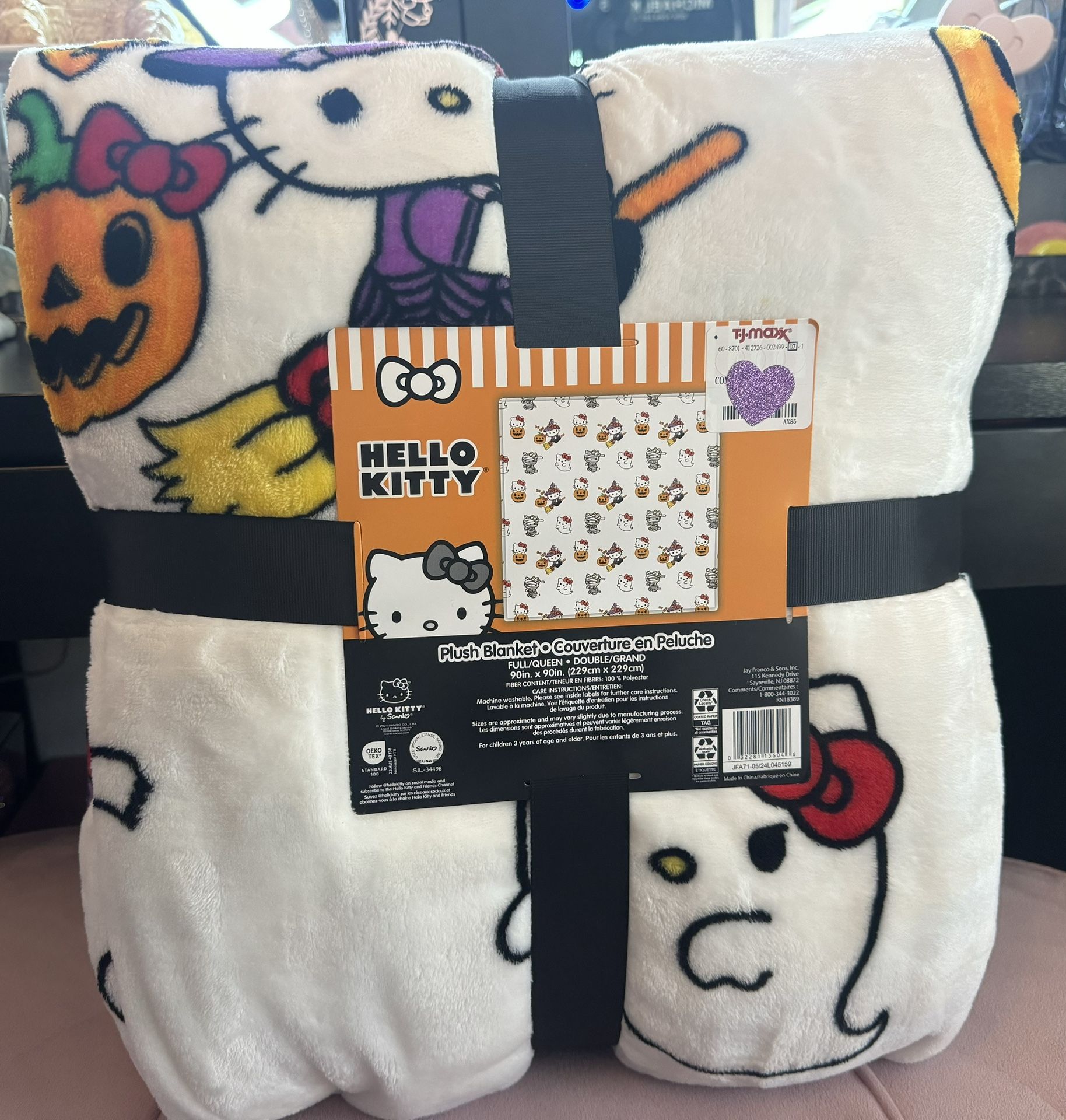 Queen Hellokitty Halloween Blanket
