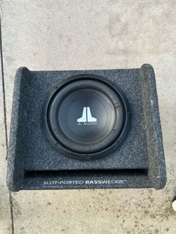 JL audio slot port 10” subwoofer