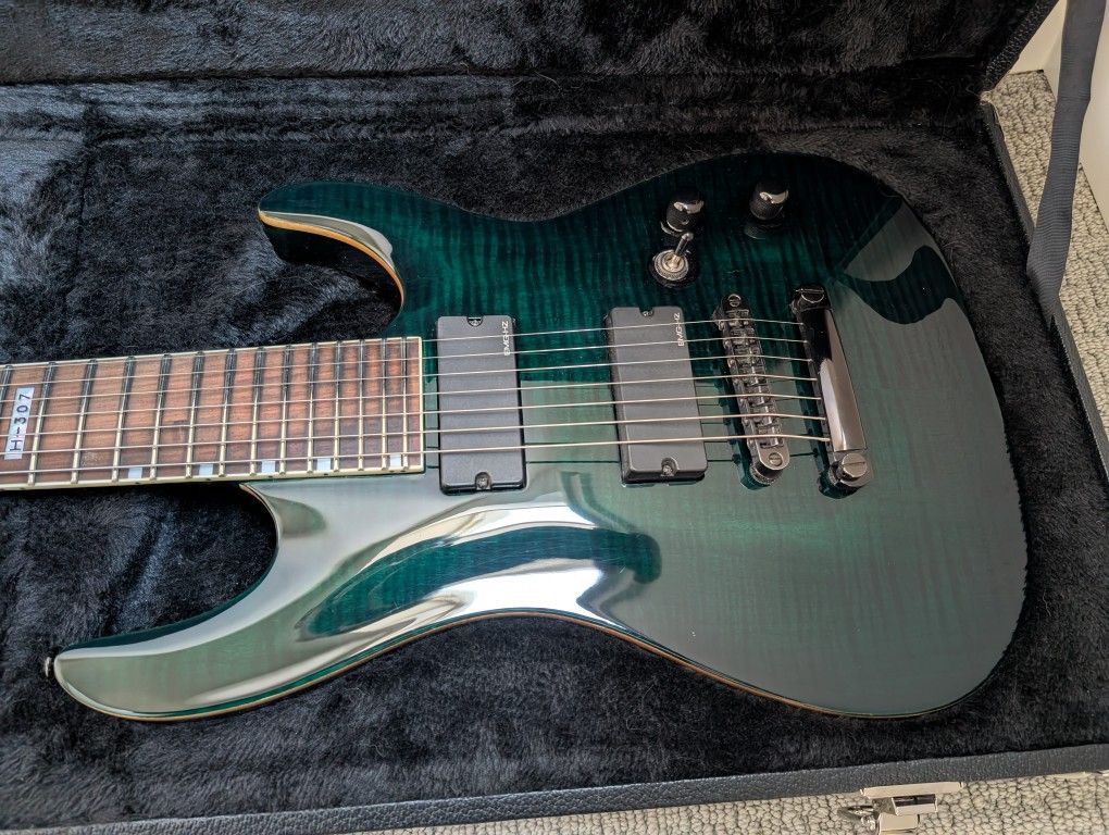 ESP LTD H-307 7 String & Case
