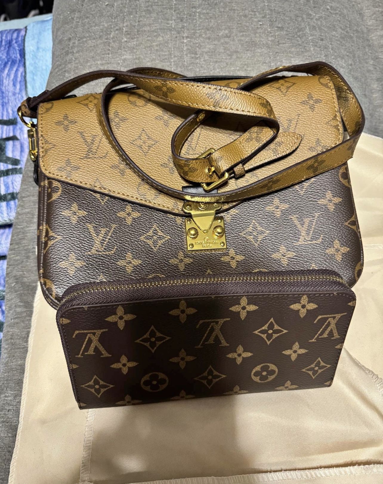Louis Vuitton Hand Bag