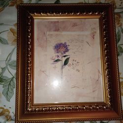 My Beautiful Gold Frame Picture.Changing Decorations.