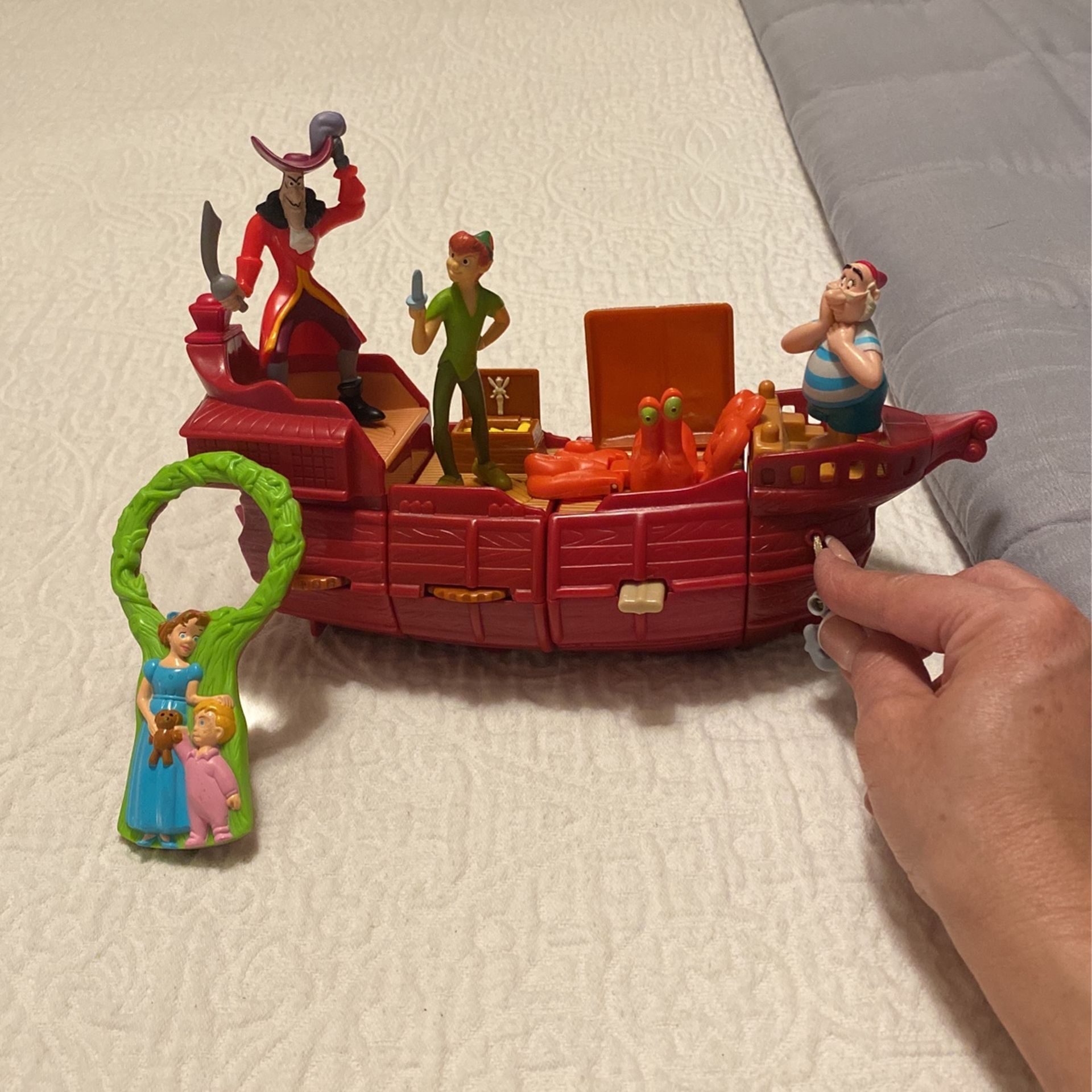McDonald Vintage happy meal toys 3 characters Captain Hook, Peter Pan Mr.Smee and magnifying glass Wendy