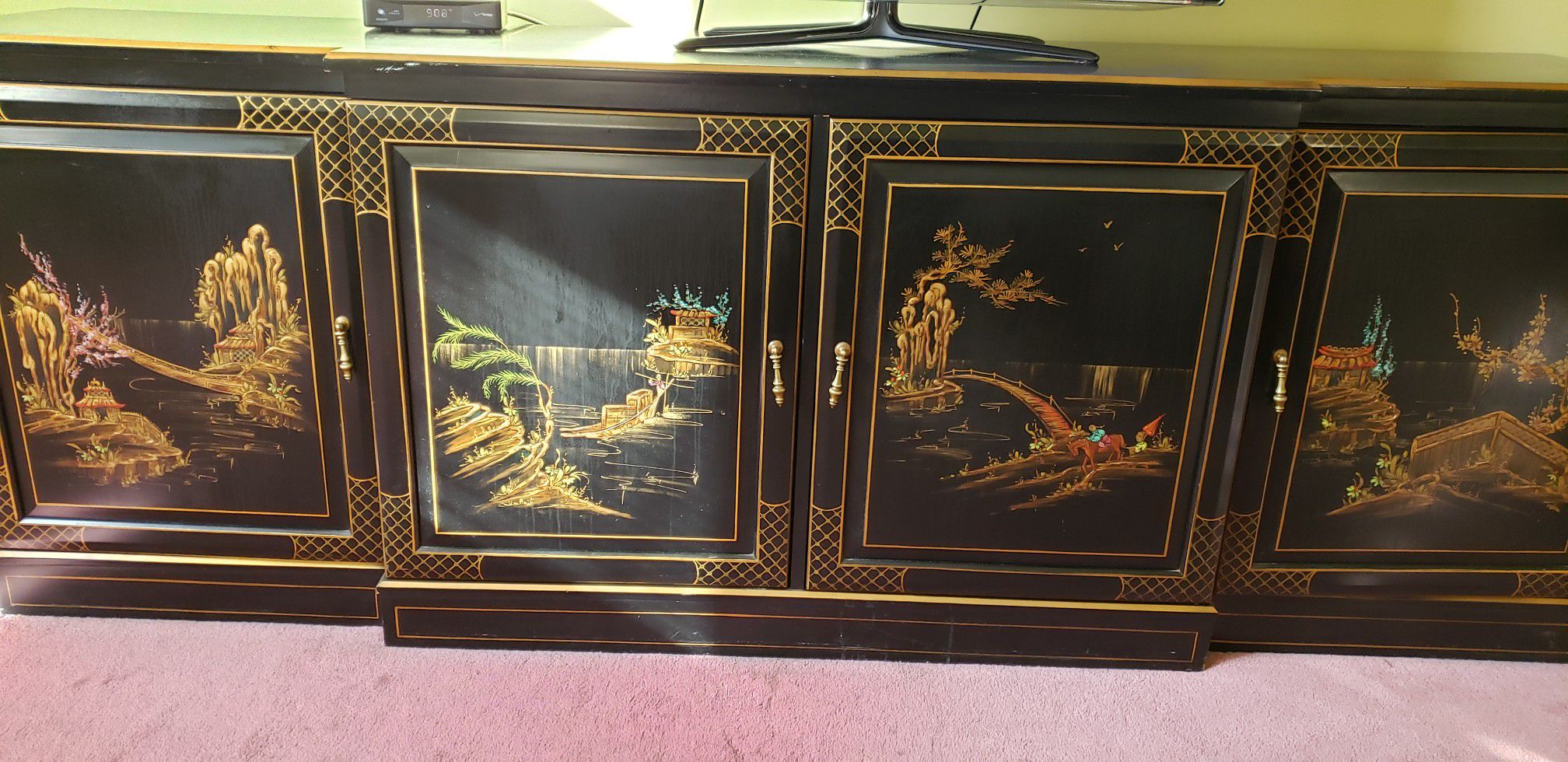 Oriental Dresser