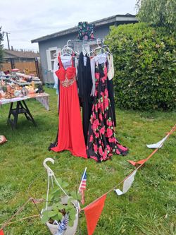 Dresses average prices 10 to 25