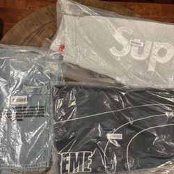 Supreme Pants & Sweatpants Jordan, Zip-Off Utility Pant, Satin Appliqué Sweatpant