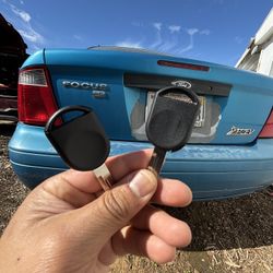 Llaves De Autos / Car Keys 