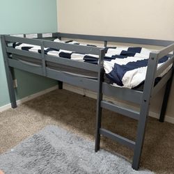 Twin Bed And Mattress And Comforter Set 