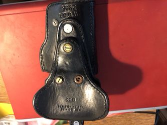 Ted Blocker duty holster.