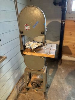 Vintage Delta Milwaukee 14" Cast Iron Band Saw