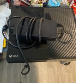 Xbox one w/powerbox