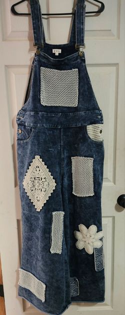 🌟 POL Clothing Crochet & Lace Patchwork Denim Overalls 🌟
