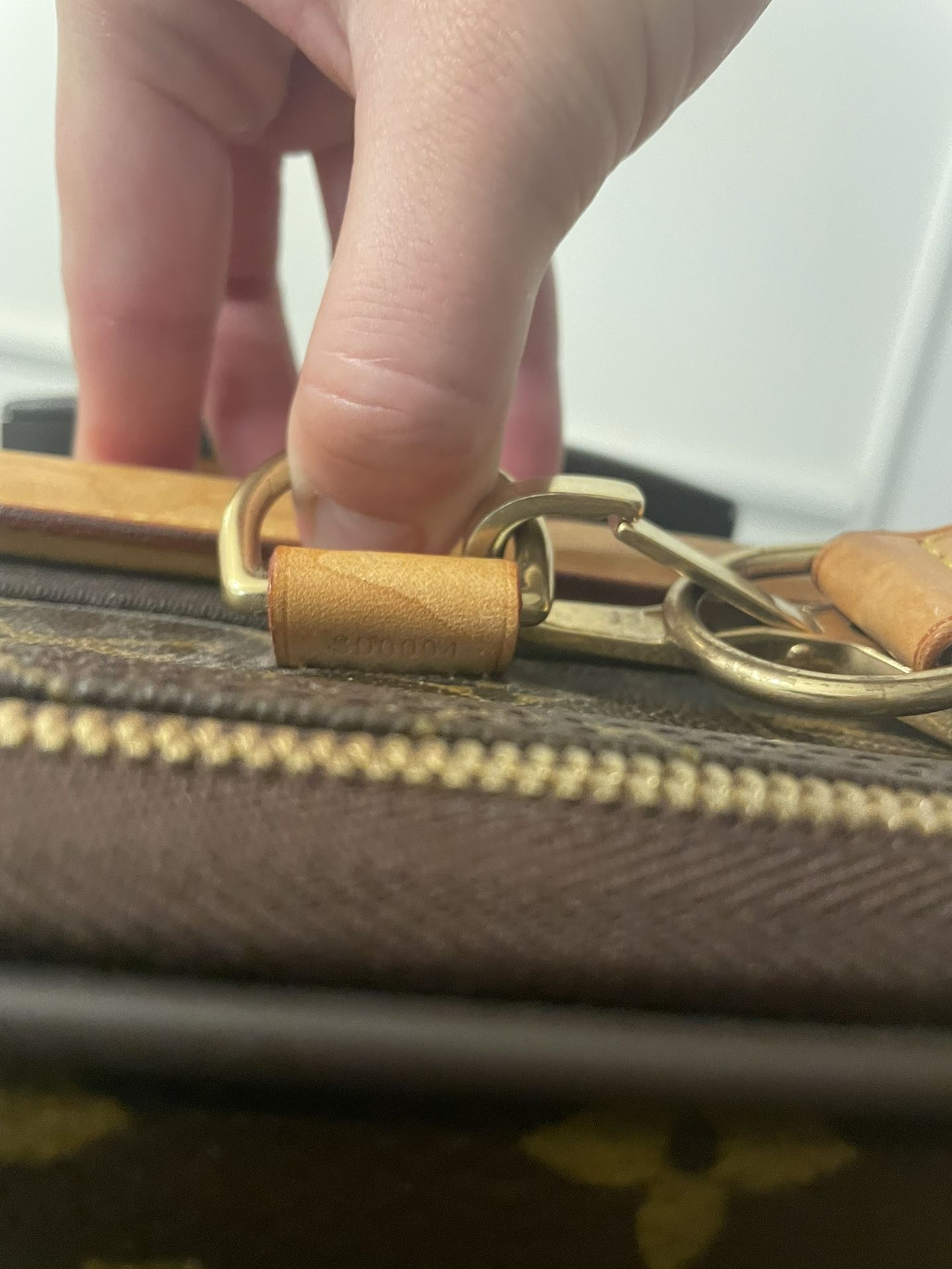 Louis Vuitton Pegase 70 Suitcase for Sale in West Hollywood, CA - OfferUp