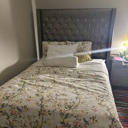 QUEEN SIZE HEAD BOARD & NIGHT STAND