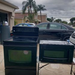 Stove & Microwave For Sale