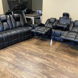 2 Black Leather Theater Recliner Sofas With Lights