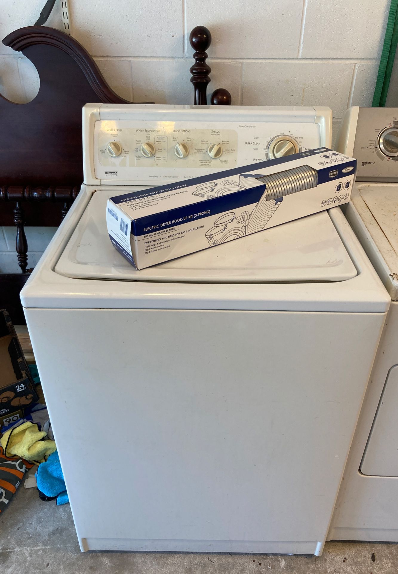 Kenmore Elite Washer and Whirlpool Dryer (Electric) for Sale in Ocala