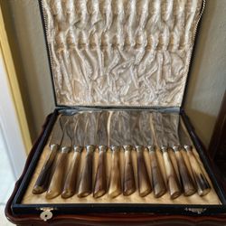 Antique A. Frost & Co. Solingen Knives (12) in Original Case