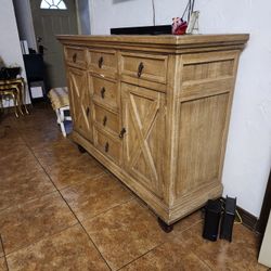 Mide 63 De Largo ,20 Ancho ,43 De Alto