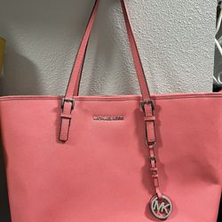 Large MK shoulder Bag