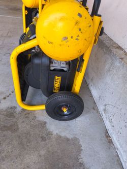 225 psi DeWalt compressor