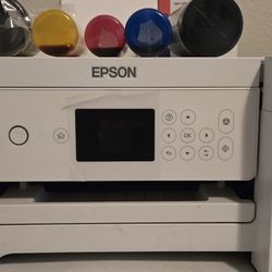 The Epson 2850 is available with a complete set of ink and paper.