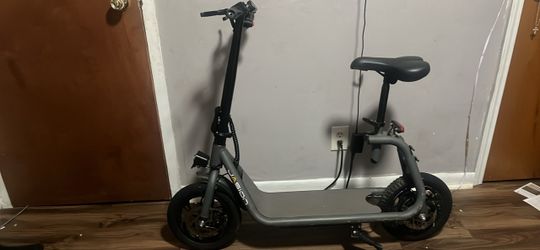 E scooter