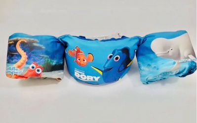 The "Dory Disney Life Vest"