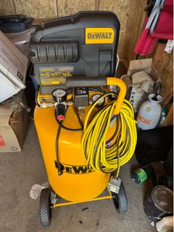 Dewalt 30 gallon electric air compressor