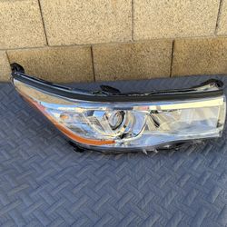 Toyota Highlander Headlight 2014-2016, Toyota Highlander Headlamp, passenger side  