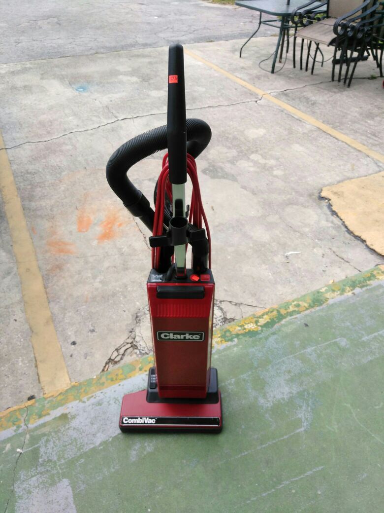 CLARKE COMBIVAC