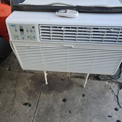 AIRE ACONDICIONADO EN EXELENTES CONDICIONES
