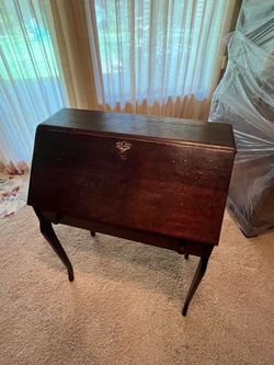 Writing desk