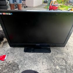 Magnavox 42" 1080p LCD TV