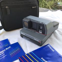 Polaroid * Instamatic Camera  * Impulse 600 / NEW Condition