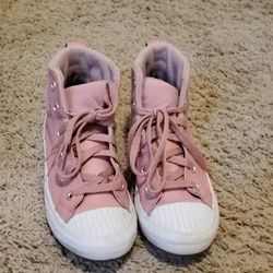 Converse Shoes ( Size 3)