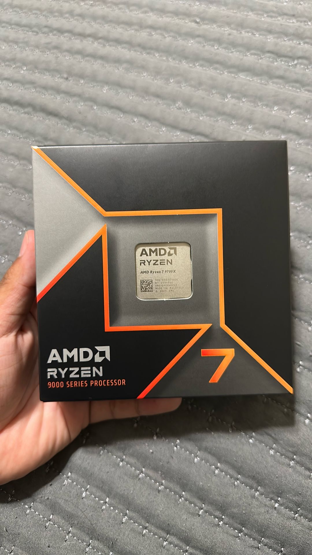AMD Ryzen 7 9700X
