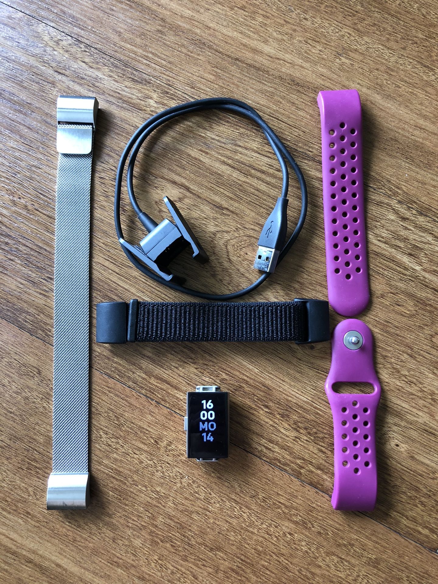 Fitbit Charge 2 with extra bands
