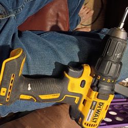 Dewalt Drill 20 Volt
