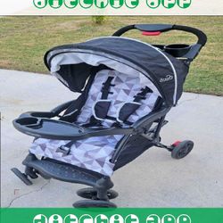 Kids' Stroller – Secure and Chic for Today's Families everything arrive