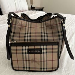 Burberry Bag/purse With Wallet