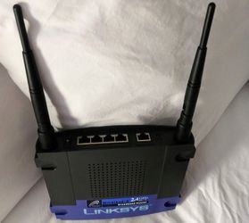 Linksys Wireless-B Broadband Router With 4 Port Switch