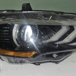 2018-2023 Ford Mustang GTRIGHT Passenger OEM Headlight 