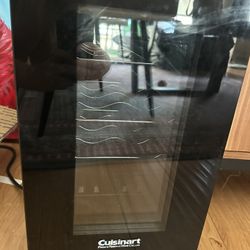 Cuisinart Wine fridge